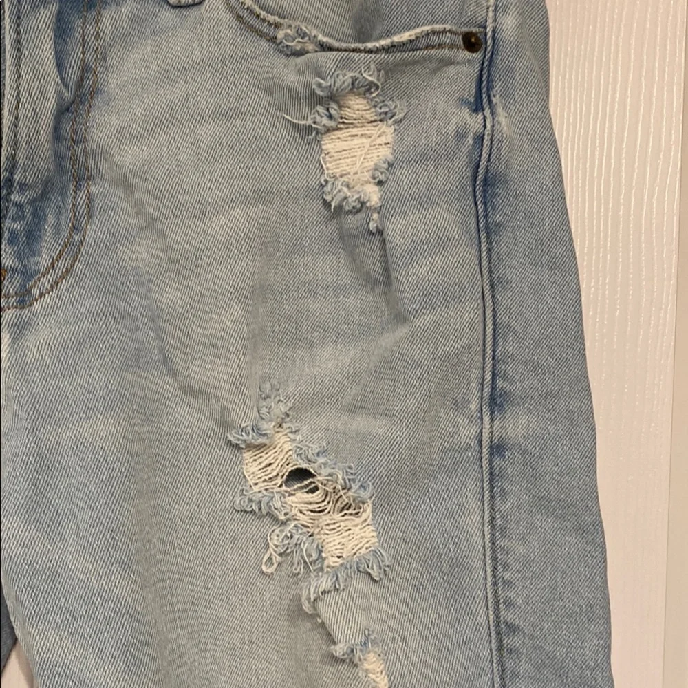Hollister Distressed Light Blue Denim Shorts size 33 waist (see comments) - Picture 5 of 11